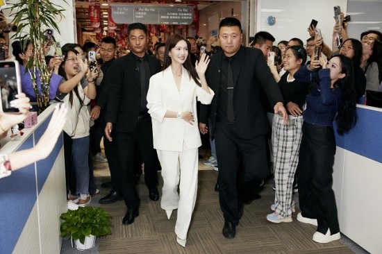 云图片