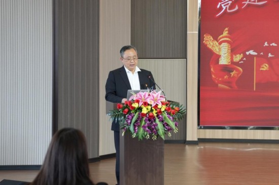 云图片